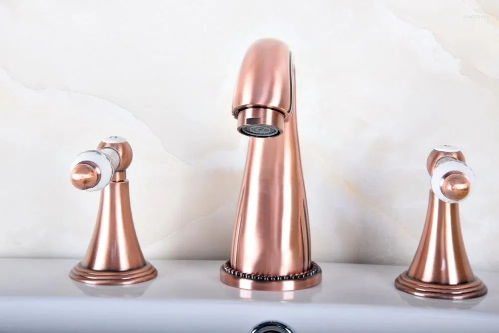 Bathroom Sink Faucets Antique Red Copper Double Ceramic Handle Deck-Mount Three Hole Widespread Bathtub Basin Faucet Mixer Tap Drg078