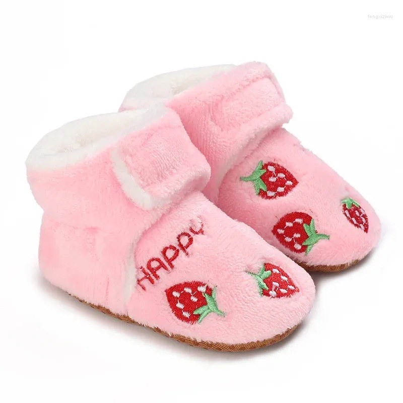 Första Walkers Winter Girl Baby Strawberry Cotton Shoes Plysch Non Slip Snow Boots Warm Soft Sole Toddler