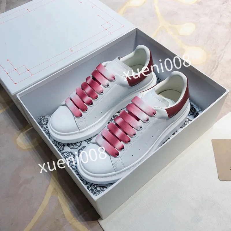 2023Brand Dames Men Casual schoenen Designer Women Travel Leather Lace-Up Sneaker Fashion Running Trainers Letters Woman Shoe Flat Printed Gym Sneakers