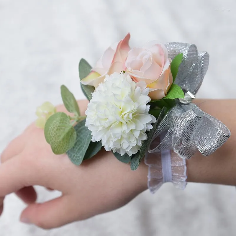 Dekorativa blommor Bröllopslandsblommor brudtärna armband rosbrosch brud brud klänning handtillbehör systrar dansdekoration