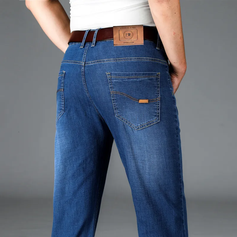 Pantalones vaqueros para hombre de marca clásica para hombre, pantalones vaqueros rectos holgados rectos de negocios de primavera y verano para hombre, pantalones vaqueros ajustados para otoño 230404