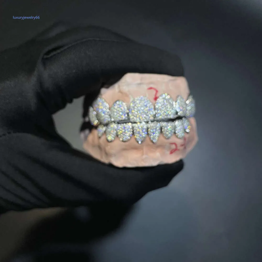 Custom Made Hip Hop Iced Out 925 Sterling Silver Jóias Corte Profundo VVS Moissanite Diamantes Dentes Boca Grillz