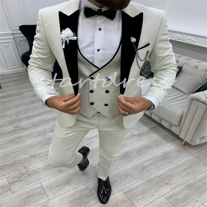 Yakışıklı fildişi düğün smokin 2024 zirve yaka erkekler blazers yelek takılmış damat erkekler düğün takım elbise nedensel balo ısmarlama 3 adet Kore damat erkek kıyafet takım elbise