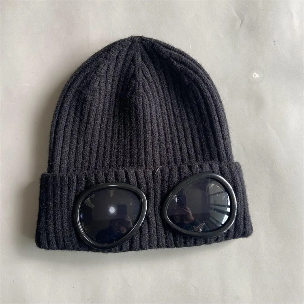 Stilista due lenti Occhiali Occhiali Berretti Uomo e donna Cappelli lavorati a maglia Cappellini con teschio Inverno Outdoor Uniesex Beanie Nero Grigio Cofano Alta qualità