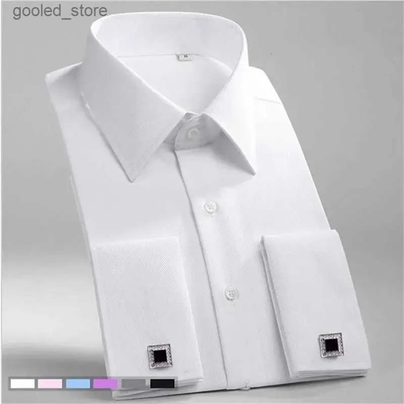 Mäns casual skjortor Spring Autumn New Men Solid French Cuff Dress Shirt Lång ärm Formella affärsknappar Manliga skjortor Regelbundet passar manschettknappar Skjorta Q231106