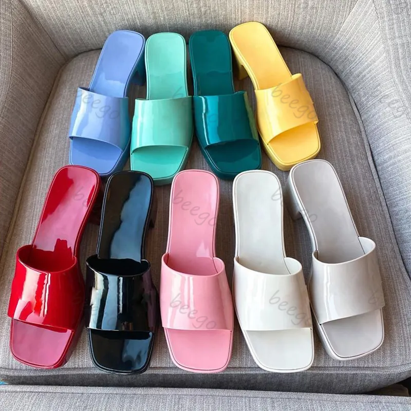 Med Box Woman Rubber Sandal High Heels Platform Slide 5,5 cm Platform Slipper Outdoor Womens Beach Slides tofflor Flip Flops Sandaler Slider Slider Shoes