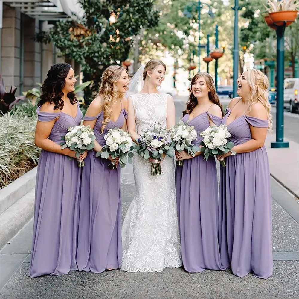 2023 Robes de demoiselle d'honneur en mousseline de soie bon marché, longueur au sol, lilas, grande taille, robes de bal de soirée sur mesure