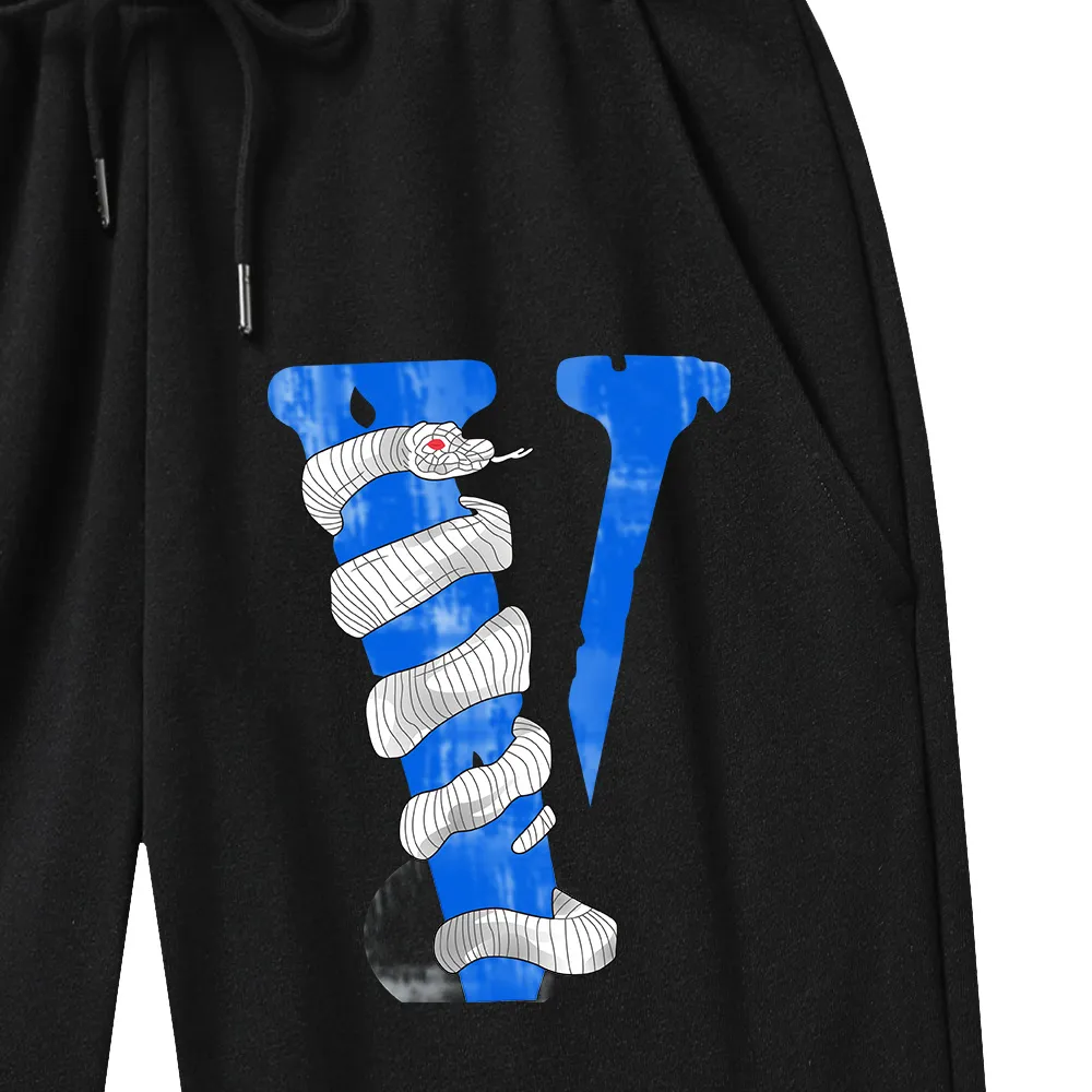 VLONE Mens Knitted Cotton Beach Sweat Shorts  From