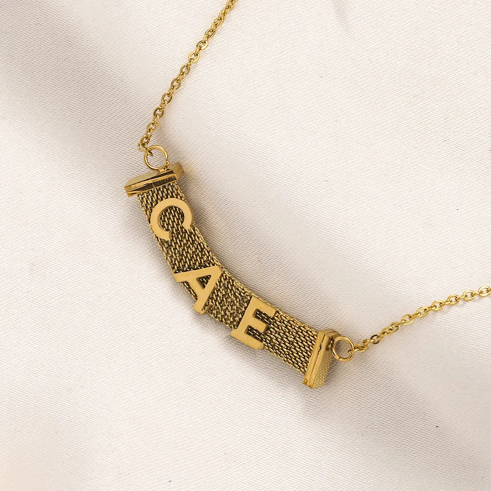 Marchio Designer Lucchetto Placcato Oro Donna Monogramma Amore Romantico Gioielli Collana Semplice Ciondolo Regalo Catena Festa di Nozze_voghion.com