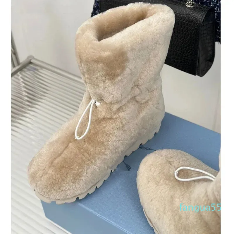 2023冬の新しい厚い天然毛皮の雪のブーツ女性贅沢な丸いつま先の足首のブーツ温かい快適なぬいぐるみ短いブーツの女性