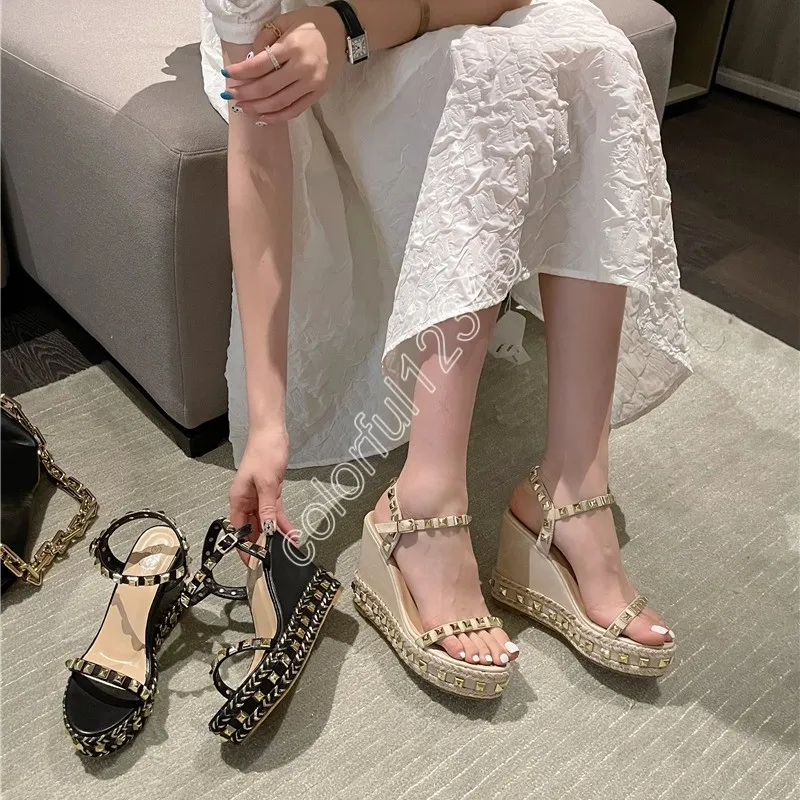 Dress Shoes Chic rivets knitted plaited women platform wedges sandals designer high heel size 35 to 40