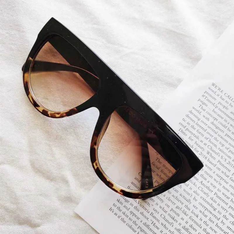 Vintage Oversized Flat Top Sunglasses For Women With UV400 Protection And Rivet Lenses P230406 From Wangcai04 12.1 DHgate.Com