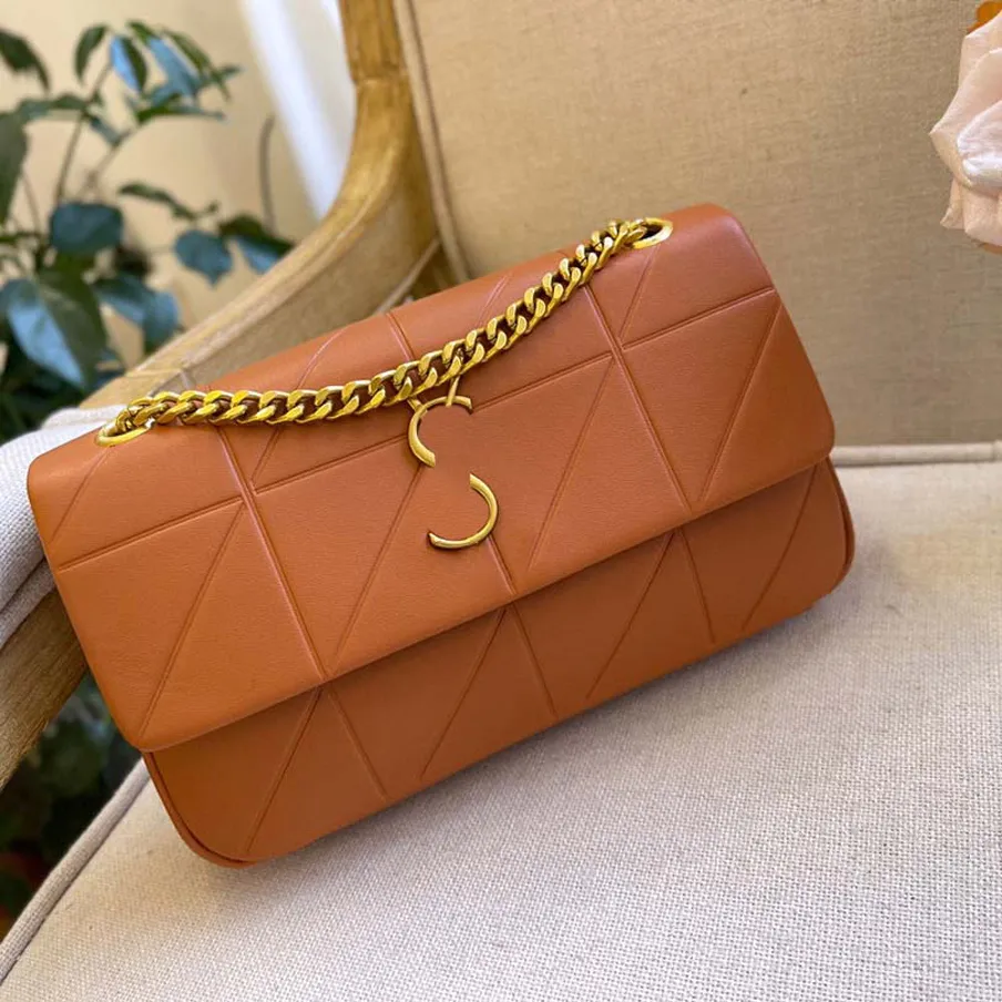 Top 15 luxury handbag brands in the world - Briefly.co.za