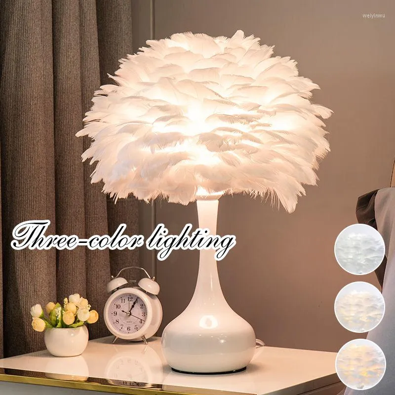 Table Lamps LED Feather Bedside Lamp Bedroom Desktop Nightstand Decoration El Living Room USB Three-Color Night Light