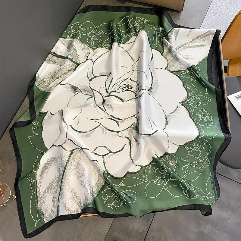 Schals 2023 Mode Große Blumen Klar Druck Satin Seide Schal Schals Für Frauen Bandana Sommer Damen Kopftuch Haar Schals 70X70CM