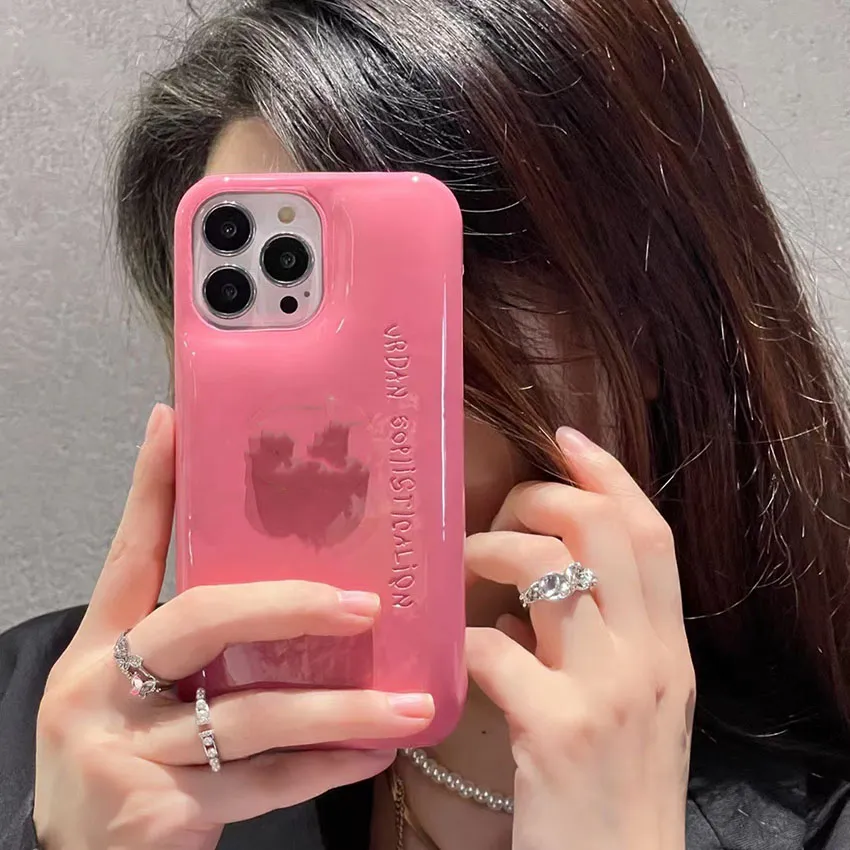 高級CCデザイナーMettal Diamond Logo Apple iPhone 11 12 13 14 15プラスプロマックスモバイルカバー女性ホット