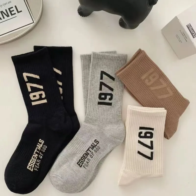 High Quality Designer Cotton Balega Running Socks Sale For Men And Women Classic Letter Design