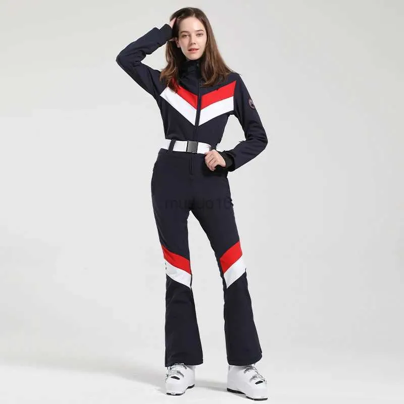 Andra sportvaror Skiddräkt Kvinnor One Piece Snowboard Bär Skims Vattentäta kvinnors vinterjackor 2023 Snow Coat Suit Cold Jumpsuit Overall Pants HKD231106