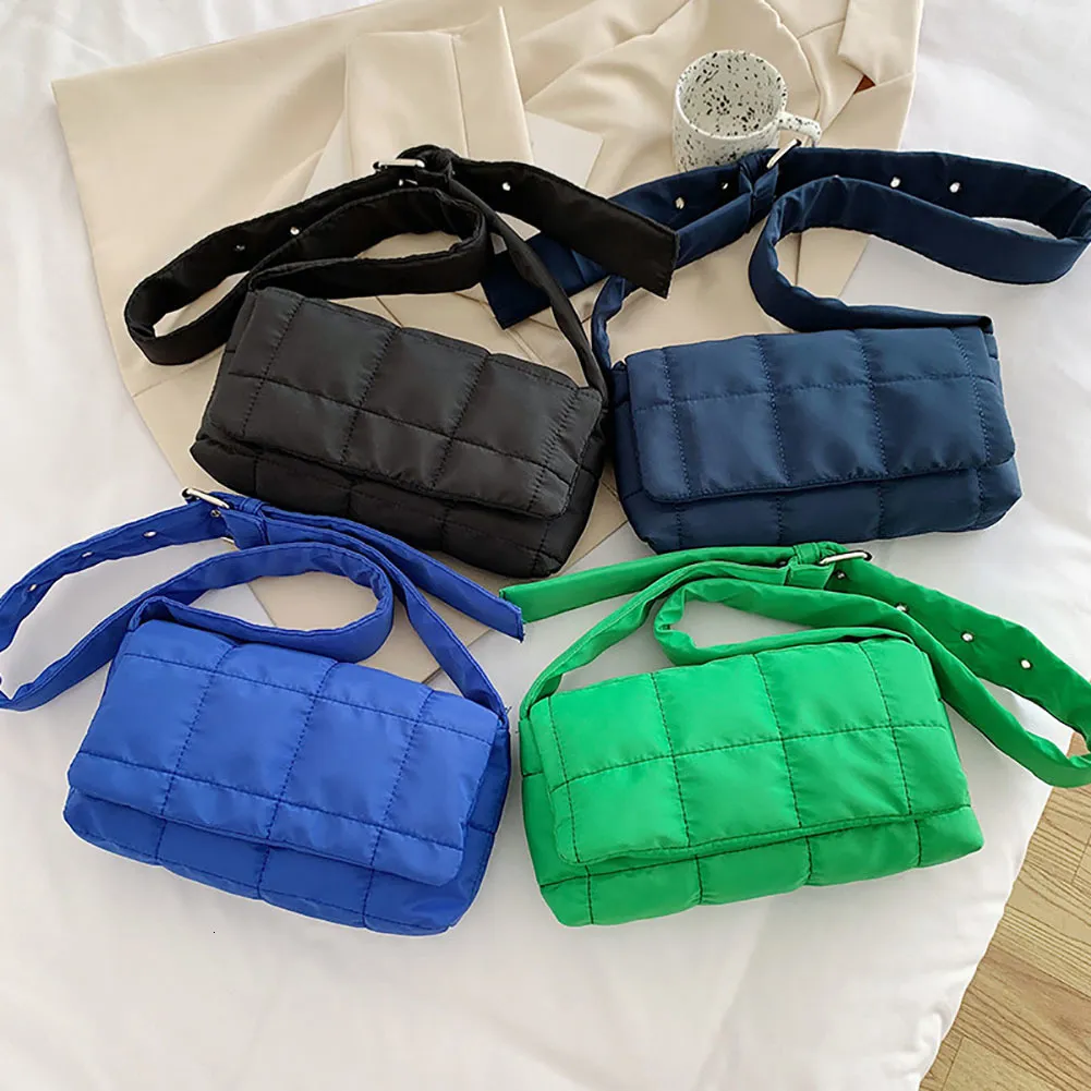 Kvällspåsar mode utrymme kudd bomull kvinnor axelpåsar vinter nylon vadderade quiltade shoppare väskor kvinnliga casual crossbody väskor handväskor 230404