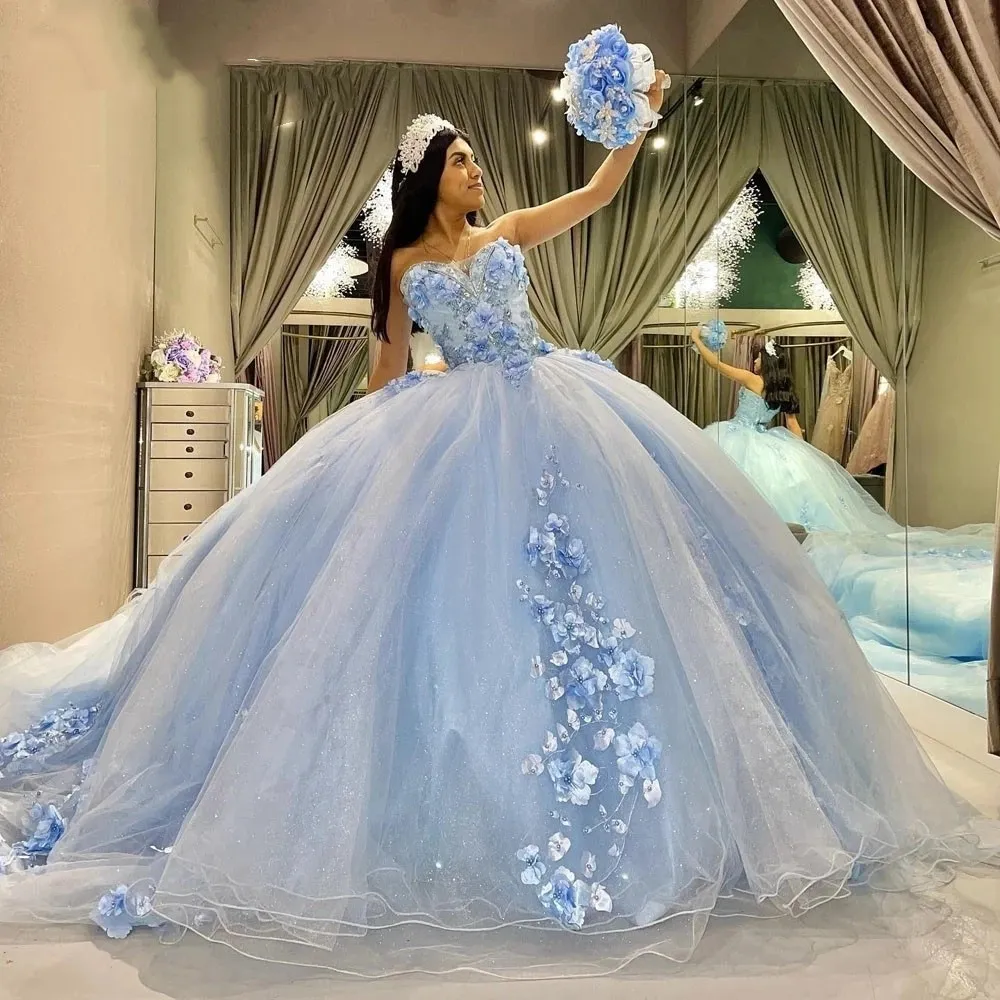 Moda gökyüzü mavisi balo elbisesi quinceanera elbiseler 2023 el yapımı çiçekler sevgilim boyun dantel aplikes vestido de 15 16 anos tatlı 15 kız