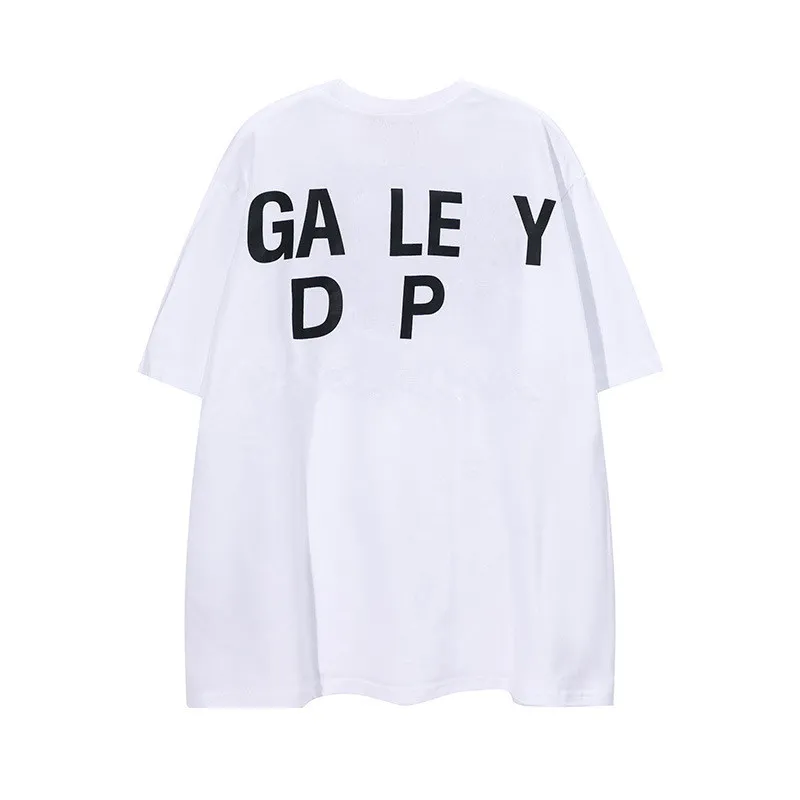 Chemise Designer T Hommes Chemises pour hommes Tshirt Galeries de vêtements Top Depts Femmes Tee Vêtements Col rond Manches courtes Coton Lettre Imprimer Mode Été Hip Hop S S Chemise Op EE