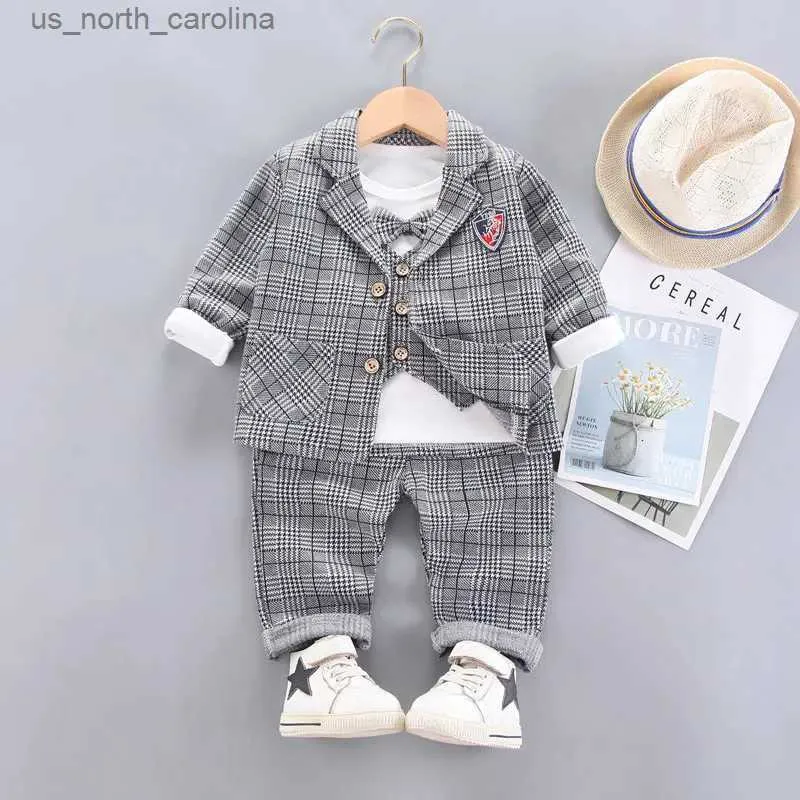 Kledingsets Herfst Kinderen Baby Gentleman Kids Jongens Strips Pak Lange Mouw Vest + T-shirt Broek Peuter Mode Katoenen Kleding R231106