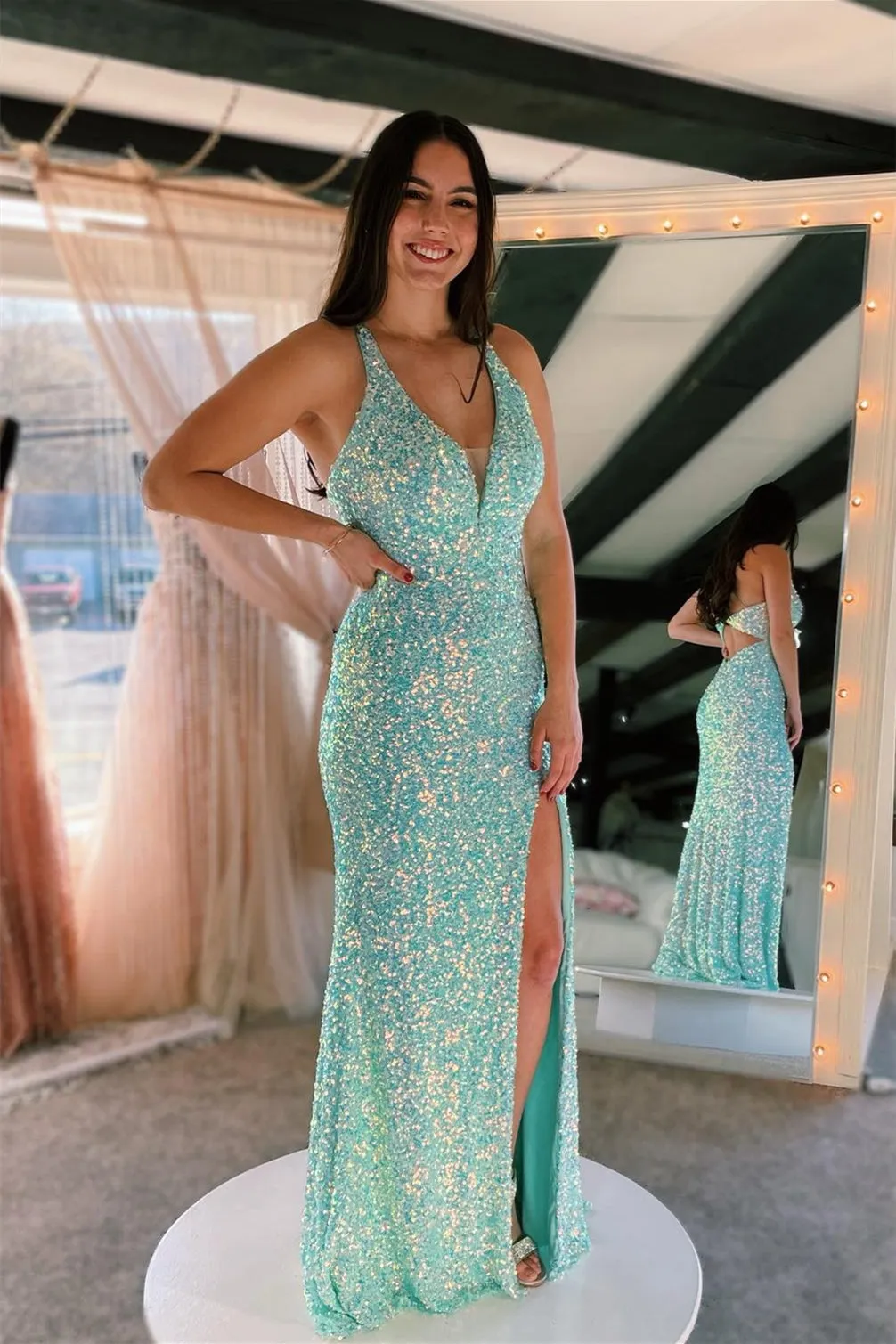 Splendid Blue Mermaid Long Prom Dress V Neck Sequins Halter Cut-Out with Slit Split Evening Gowns Pageant Party Dresses Open back