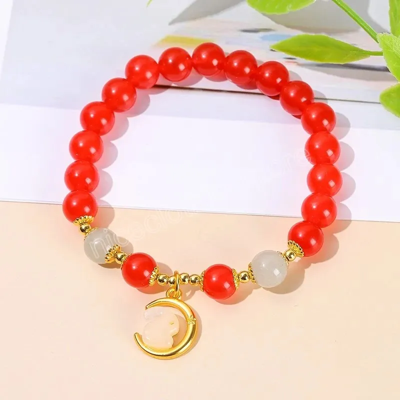 Natürlicher roter Chalcedon-Mond-Kaninchen-Anhänger-reizendes Armband-Frauen-Art- und Weisechinesisches Sternzeichen-Kaninchen-geflochtenes Geburtstags-Schmucksache-Geschenk