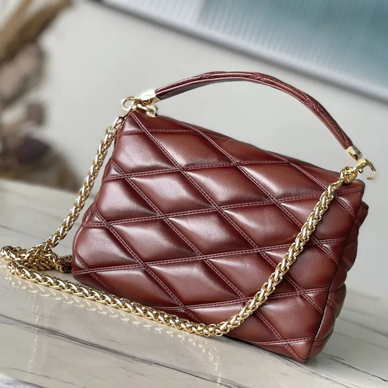 DHgate.com:Designer Leather Chain Handbag for Women, 23cm