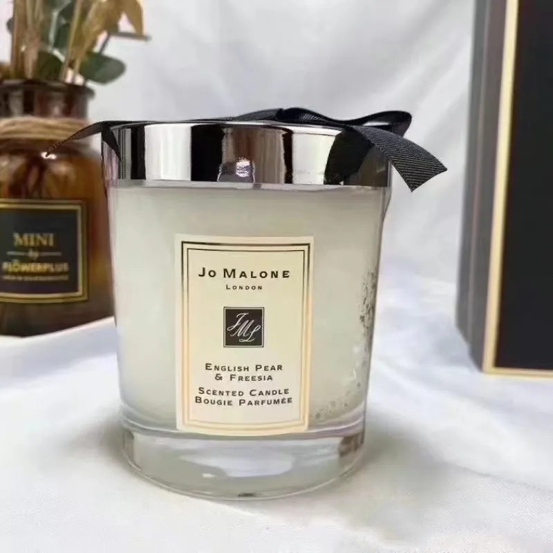 kadzidło hurtowo kryształowy White Wote Glash Candle Pojemnik z pokrywką na Candle 200G Gift