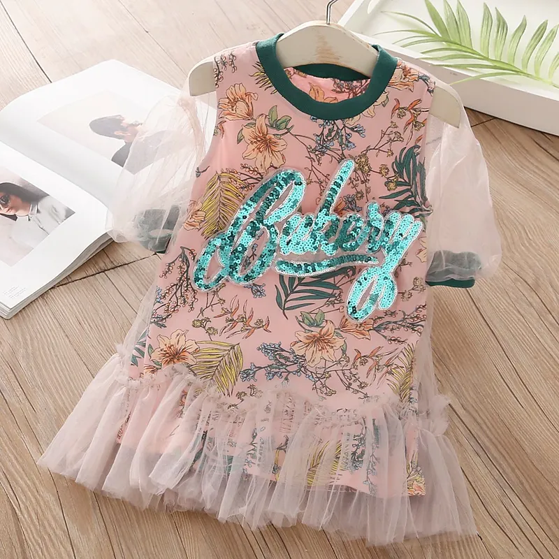 Kız Elbiseler Yaz Tasarımı 3 4 5 6 8 10 12 Yıl Dantel Patchwork Çiçek Glitter Baskı Yarım Kollu Pamuk Astar Elbise Çocuklar için 230406