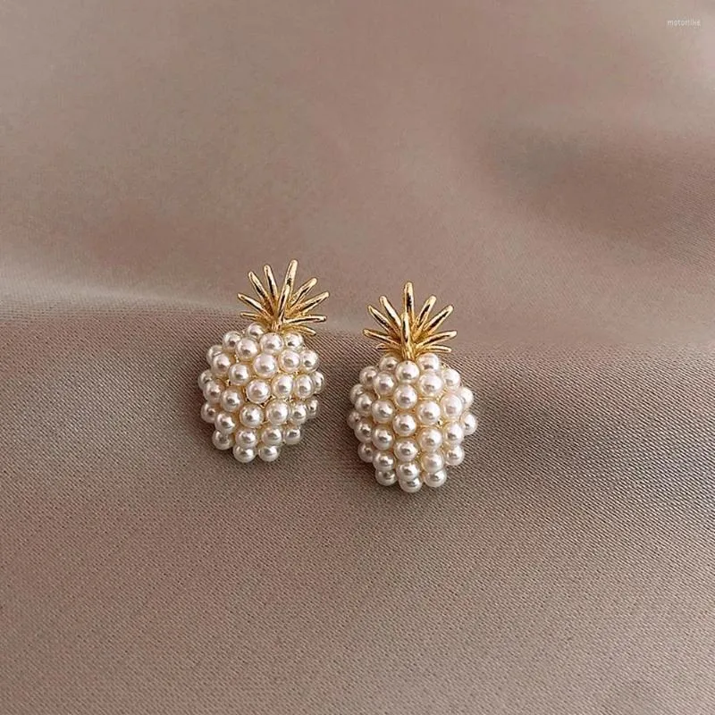 Dangle Earrings Gold Color French Retro Small Pearl Pineapple Temperament Short High Sense Female Student Fresh Cute Simple