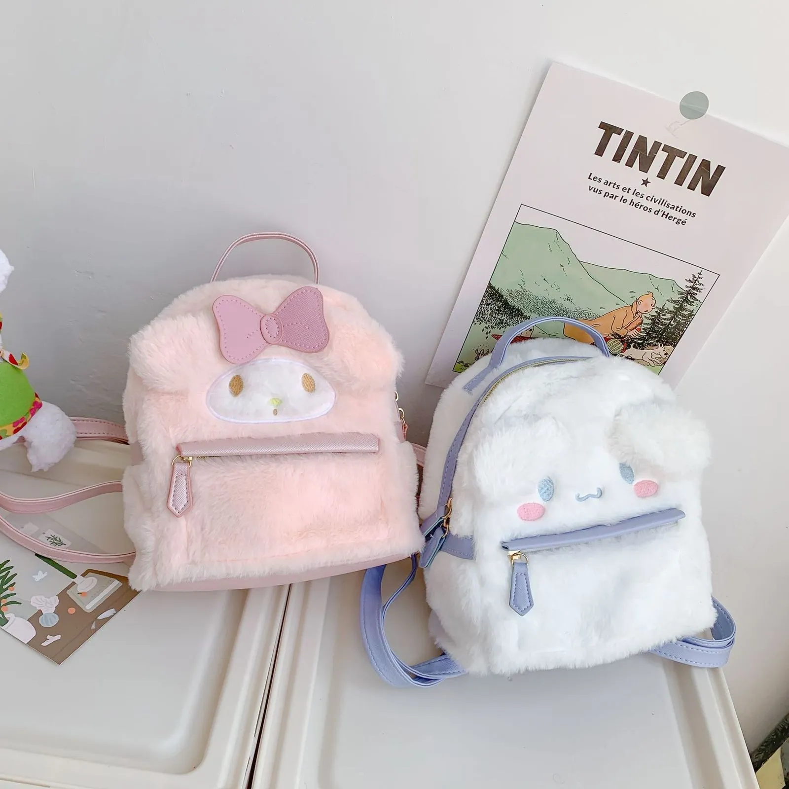 Peluş sırt çantaları Kawaii Sanrioed My Melody Tarçın Karikatür Peluş Çanta Anime Yumuşak Doldurma Hayvan Peluş Sırt Çantası Kız Bebek Noel Hediyesi 230406