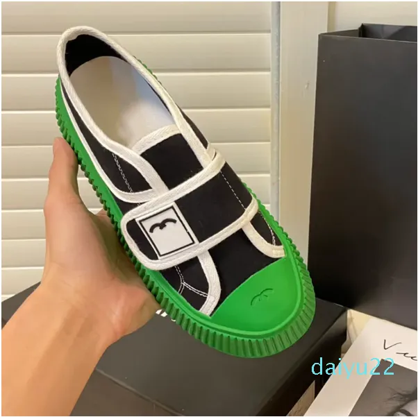 Nya kvinnor tjocka sula kardborrklänningskor designer klassisk duk tyg mode retro casual sko fårskinn latex pad gummi stor sula förhöjda loafer skor