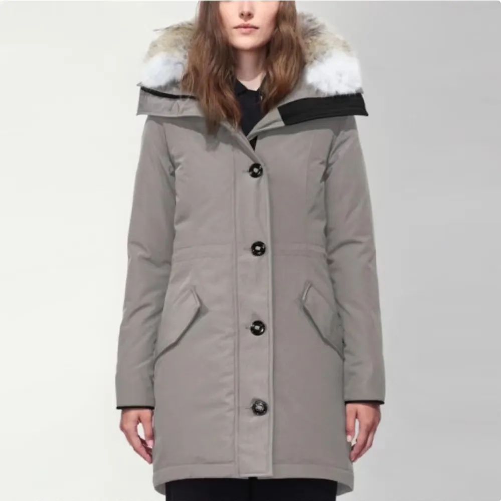 Kvinnor Puffer Jacket Jackor Womens Coatwomen Designer Fur Brangdy Bästa version 90% Duck Down Fill Windproof Waterproof Long Coat