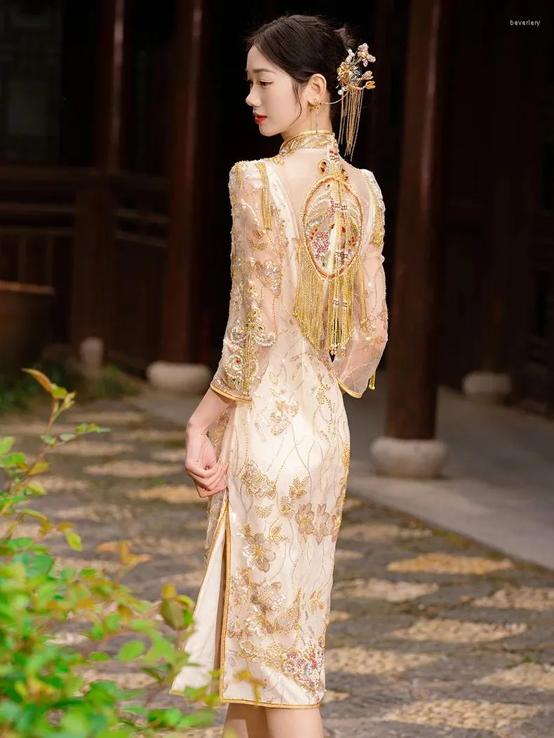 Champagne Gold Xiuhe Wedding Dress - Exquisite Sequins & Beaded Cheongsam,  Traditional Chinese Bridal Gown, Party Vestidos - Buy Now! from Dhgate  Ethnic Clothing - price 147.94
