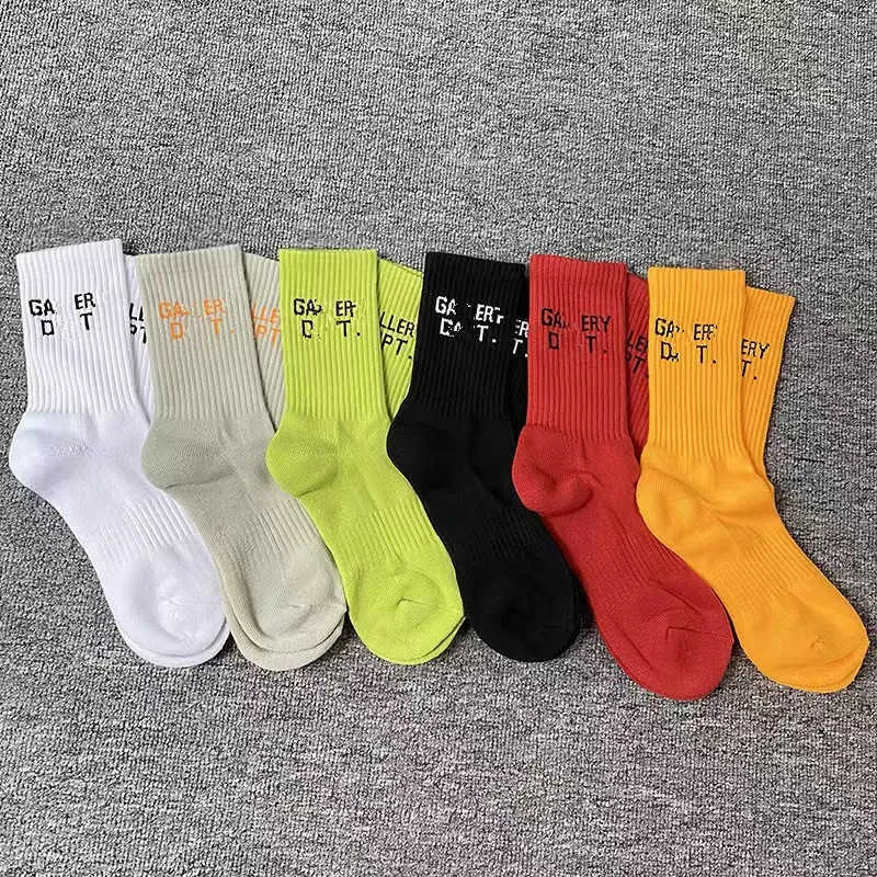Multi kleur katoenen sokken heren en dames bijpassende klassieke Galleryes brief ademende kousen gemengd voetbal basketbal sport Dnlm