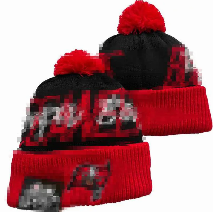 Hommes tricotés à revers Pom Tampa Bay Bonnets TB Bobble Chapeaux Sport Tricot Chapeau Rayé Sideline Laine Chaud Baseball Bonnets Casquette Pour Femmes A15