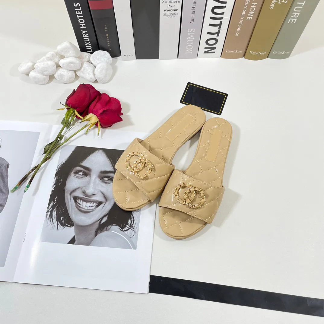 Designer Slipper Luxe Slides Merk Sandalen Vrouw Slide Mannen Slippers Platte bodem Flip Flop Design Sneakers Lederen Sandaal door 1978 S312 01