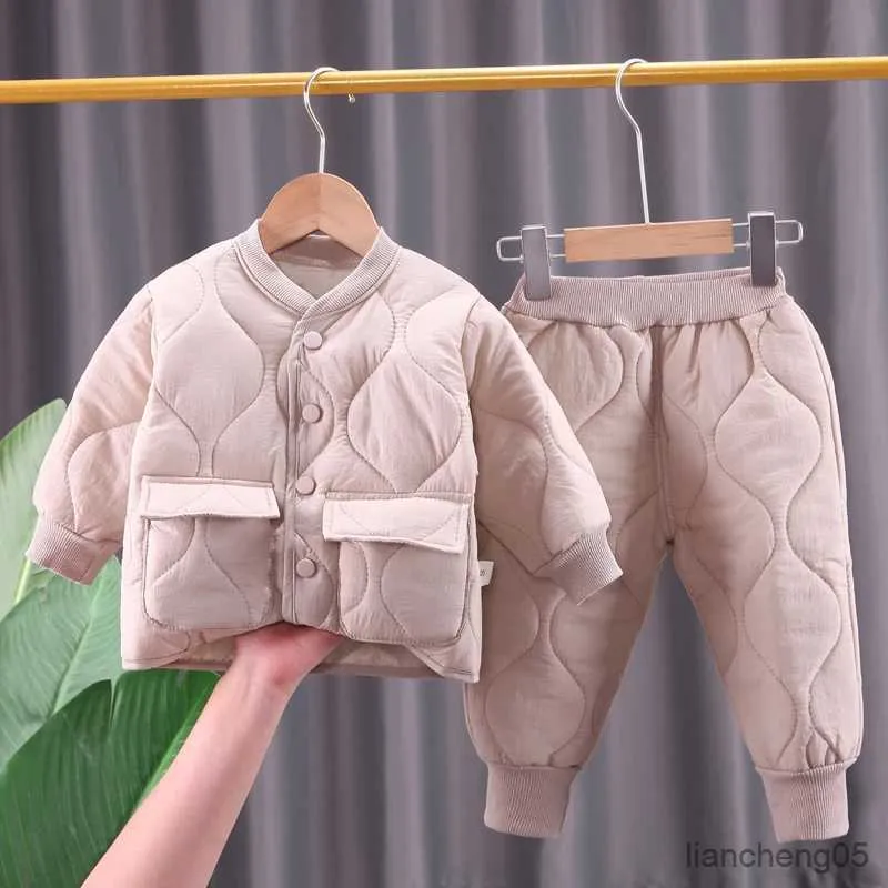 Kläder sätter nya vinterhöst baby pojkar kläder hylsa byxor 2 st/set bomull varm kostym barn kläder småbarnsspår R231107