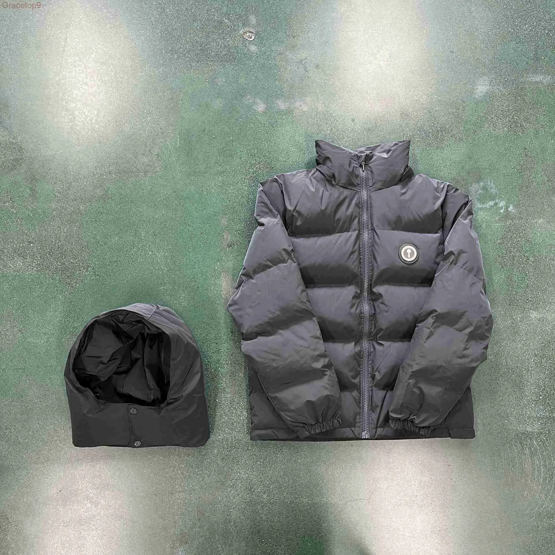 Kynf 2023 New Men's and Women's Down Jackets Trapstar Explosions Tide Brand Trendy Hot Gray Cottonジャケットとカップル用の厚く取り外し可能なハットジャケット