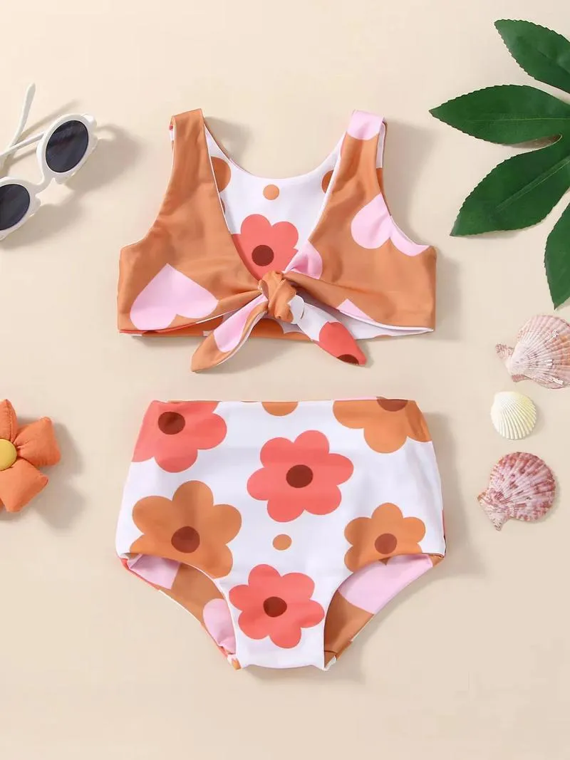Clothing Sets Baby Girl Ruffled Swimsuit With Reversible Floral Print And Knotted Crop Top Shorts Set For Beach Bathing
