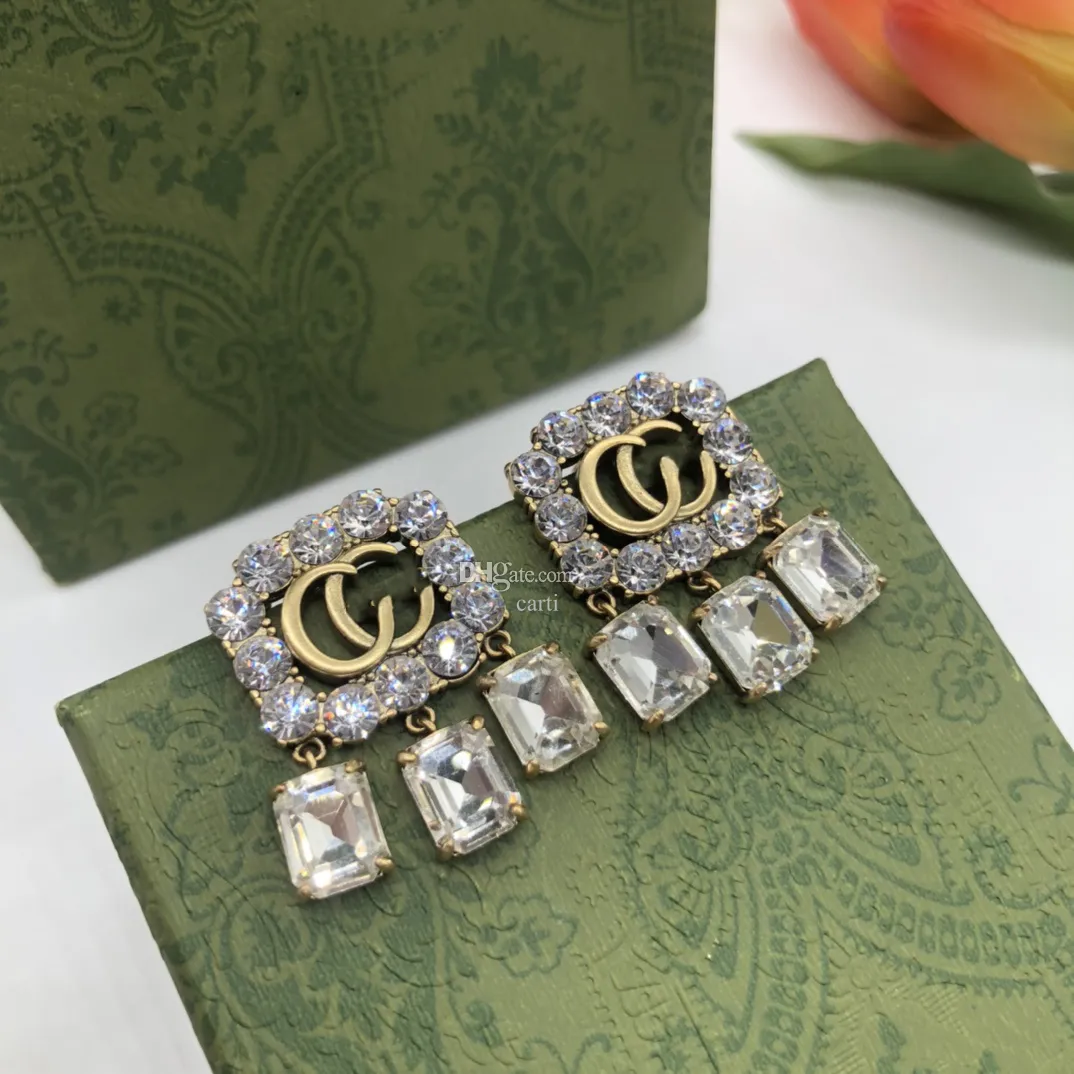 Kvinnlig bokstäver dubbel g logotypdesigner Trend Stud Earing Luxury Women Fashion Hoop Orecchini Jewelry Metal Ggity Crystal Pearl Earring GT