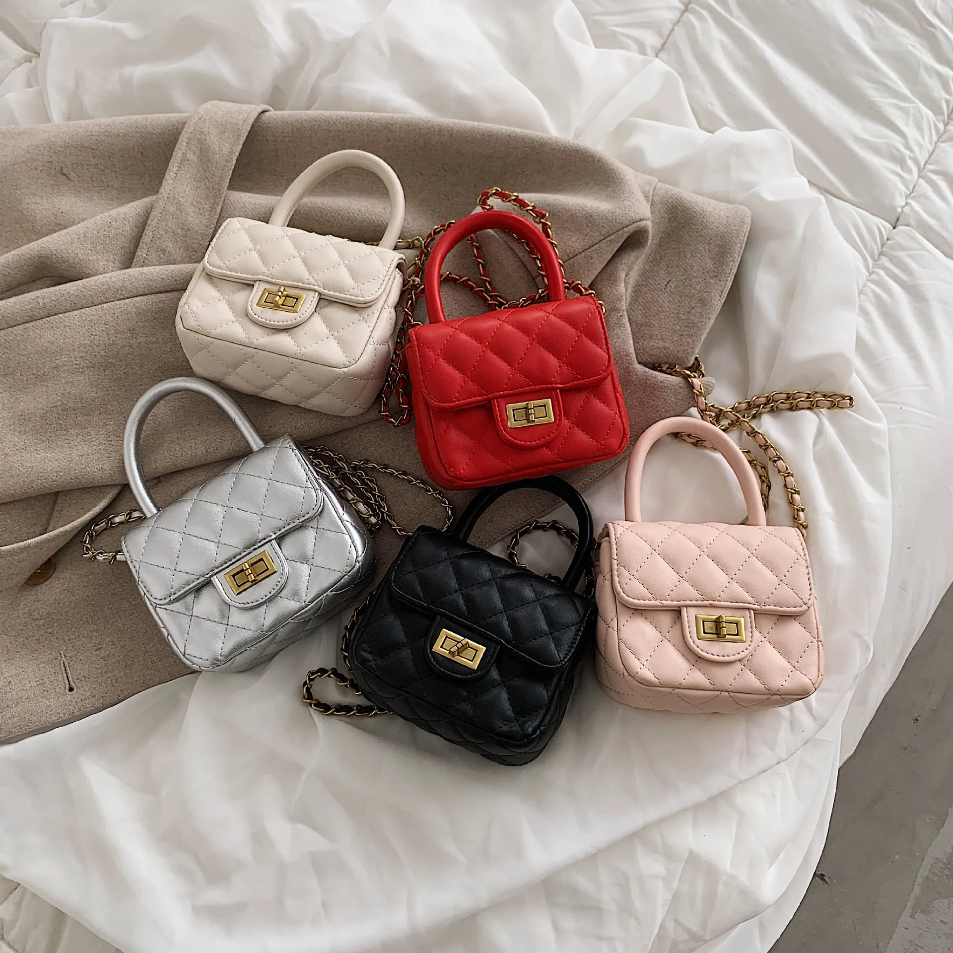 3 Best Chanel Bags 2023: Editor-Tested & Reviewed Chanel Bags