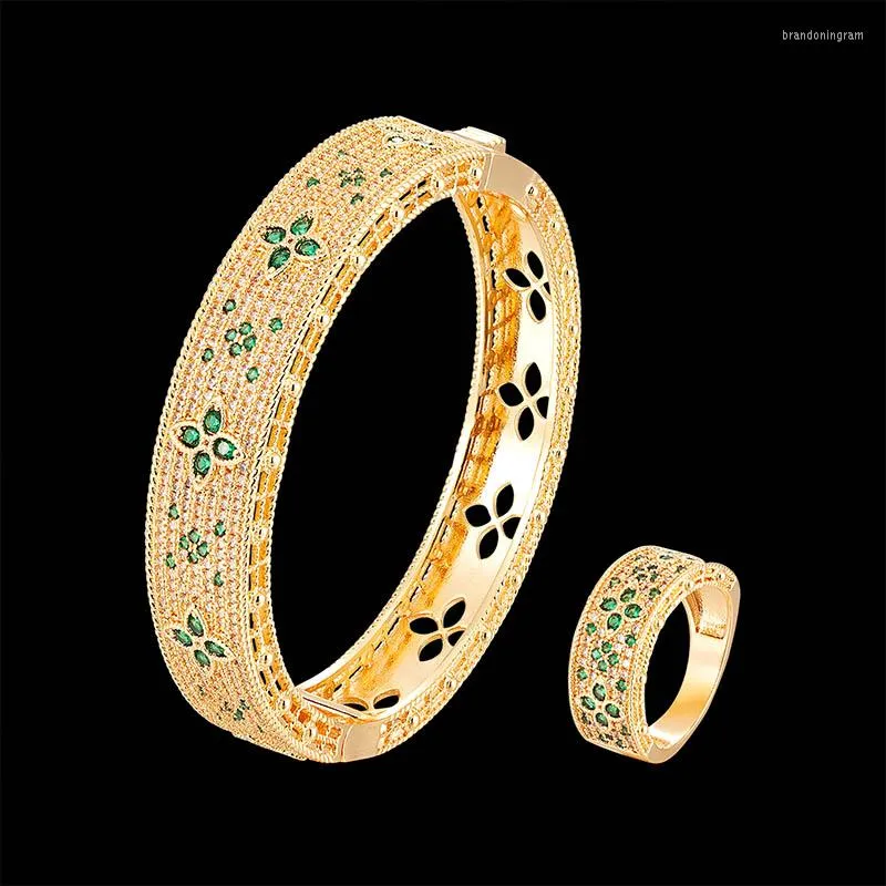 أقراط قلادة مجموعة Lanruisha الفاخرة و Rings Women's Jewelry Micro Pave إعداد كامل اللون