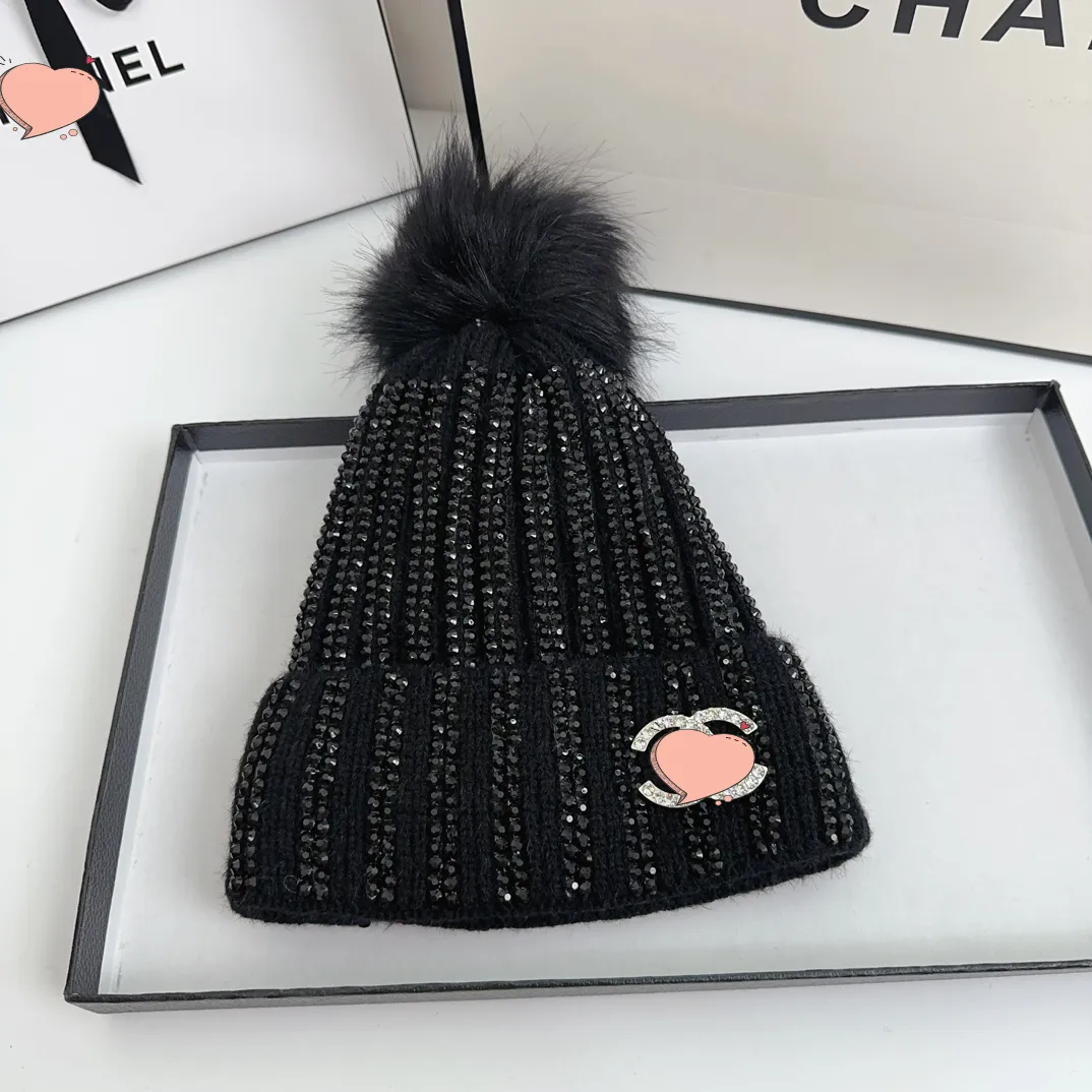 Glänzende Strass Hüte Metall Dreieck Sonne Verhindern Motorhaube Frauen Beanie Männer Fischer Hut Streetwear