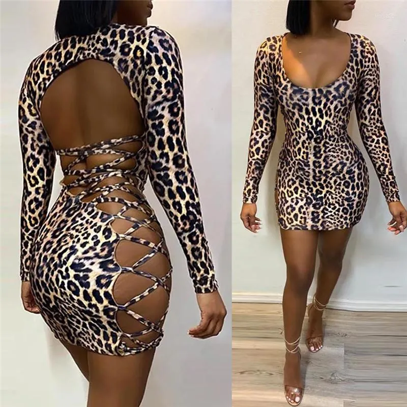 Повседневные платья сексуальные женщины LeoApard Print Bangage Dress Clubwear Без спины Hollow Out Bodycon Slim Party Lace-Up Prncil Mini