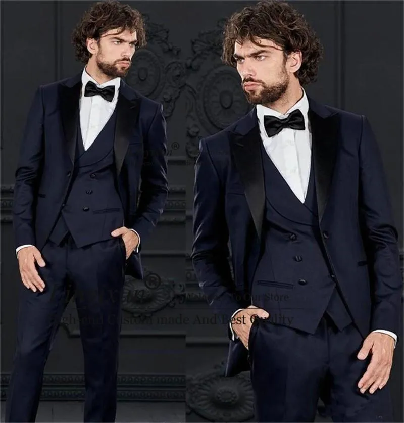 Męskie garnitury Blazery Slim Fit granatowe mężczyźni 3 sztuki Zestaw pary tuxedo na przyjęcie weselne szczyt Groomsman Blazer Masculino Costume Hom