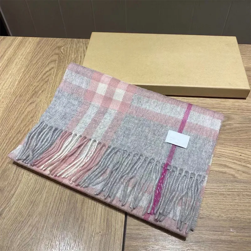 Mężczyźni i kobiety projektantki Zimowe Plaid Vintage High Quality Gifts Warm Cashmere Długie rozmiar 180 * 30 cm Szaliki