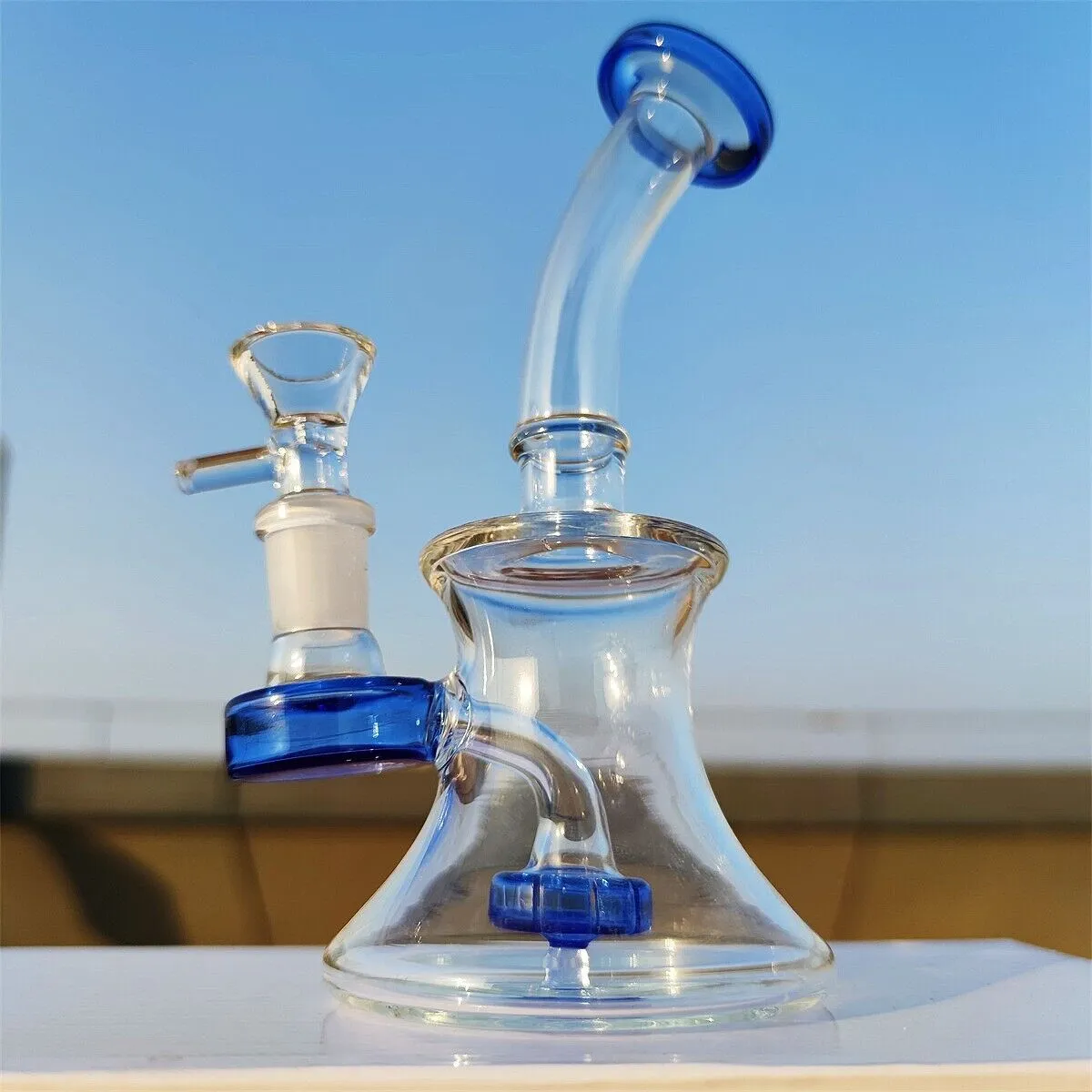Mini Oil Rigs Narghilè Bong d'acqua in vetro spesso Bong unico Fumo Tubi d'acqua Dab Con bicchiere da 14 mm Becher 6